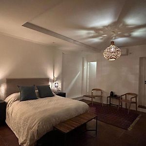 Habitación con Cama King